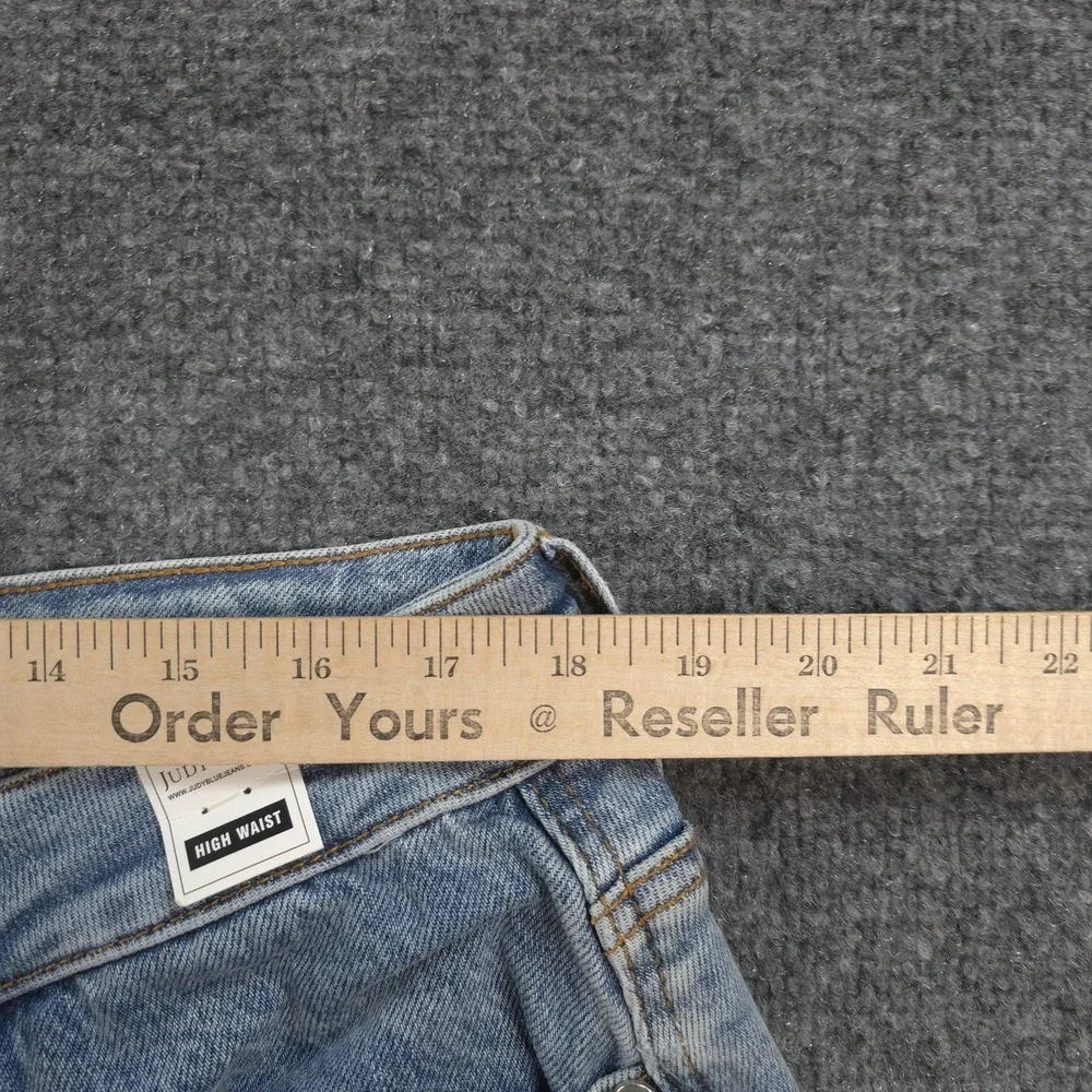 Judy Blue Jeans Womens 18W Light Wash High Rise Baggy Straight Stretch Denim NEW
